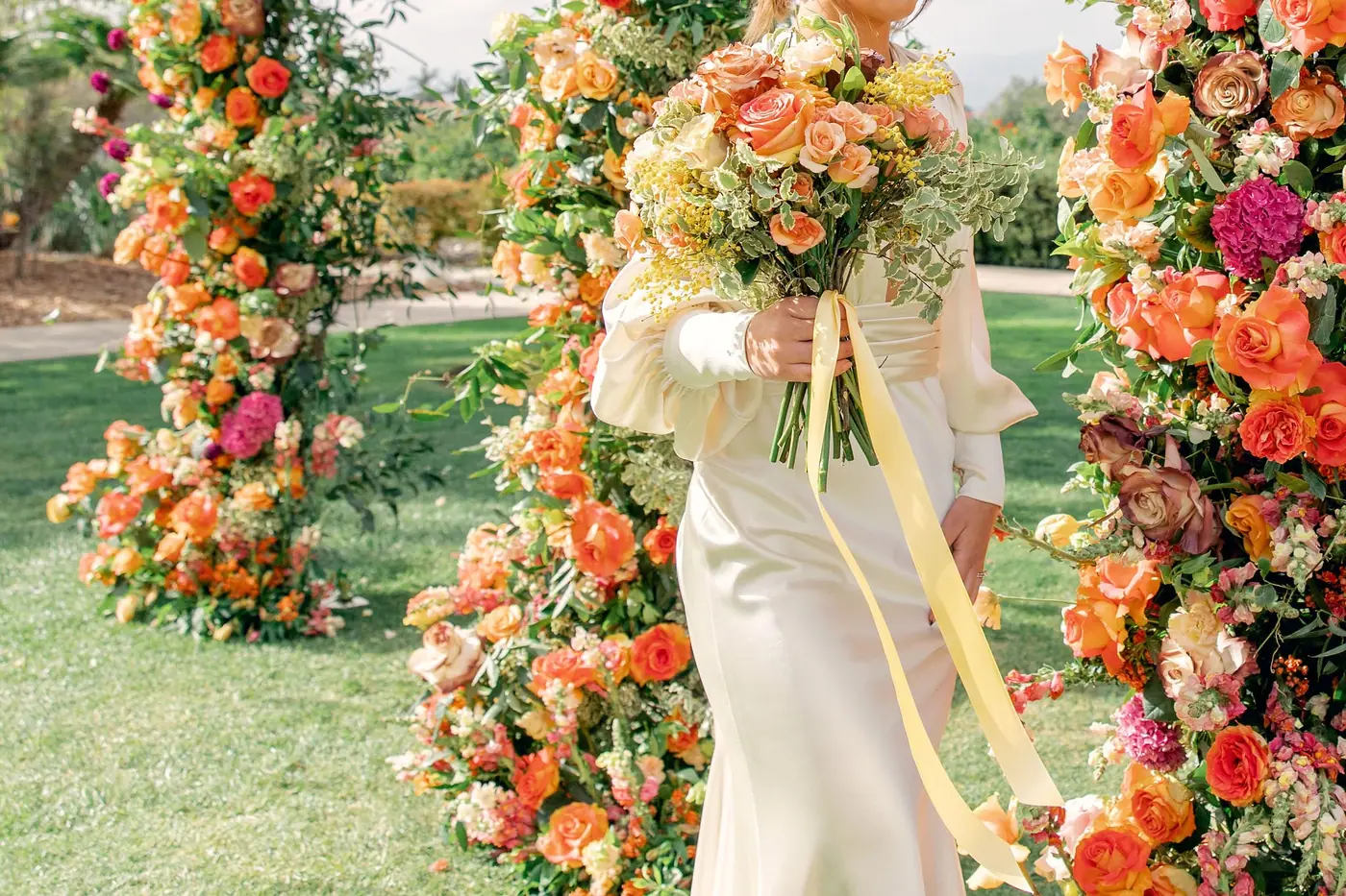 Floral design by Lovelia Floral