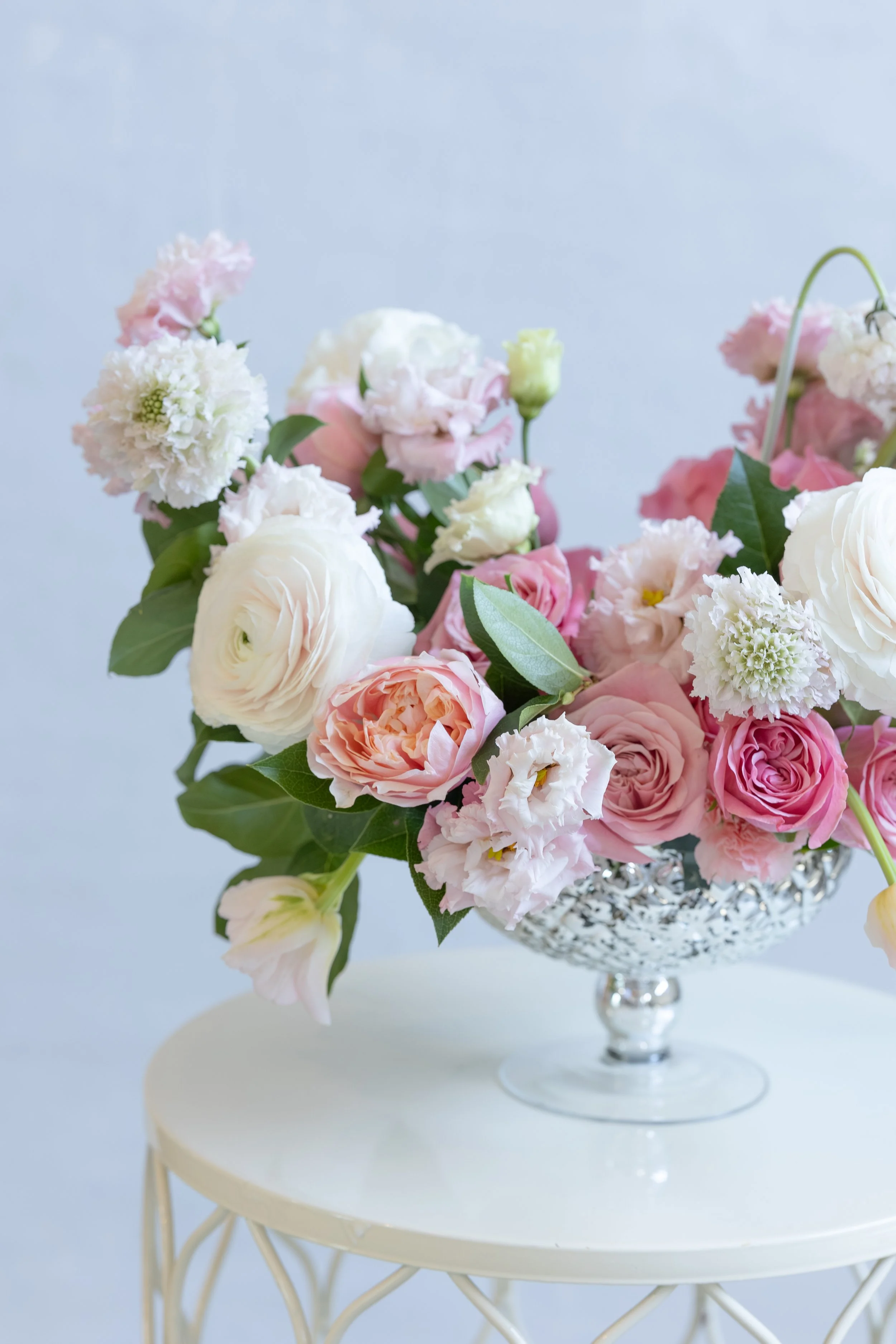 Classic centerpiece in a gold compote